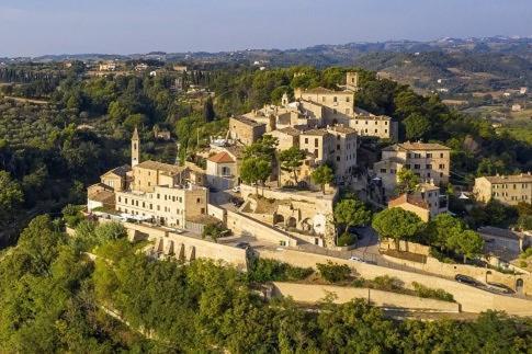 ホテル Castello - Solo Pernotto クプラ・マリッティマ エクステリア 写真